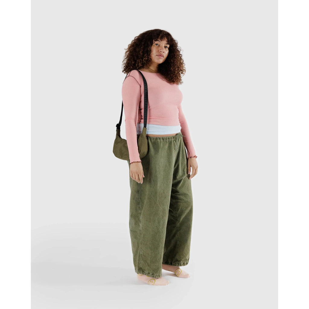 Baggu - Small Nylon Crescent bag - Seaweed | nzweekend