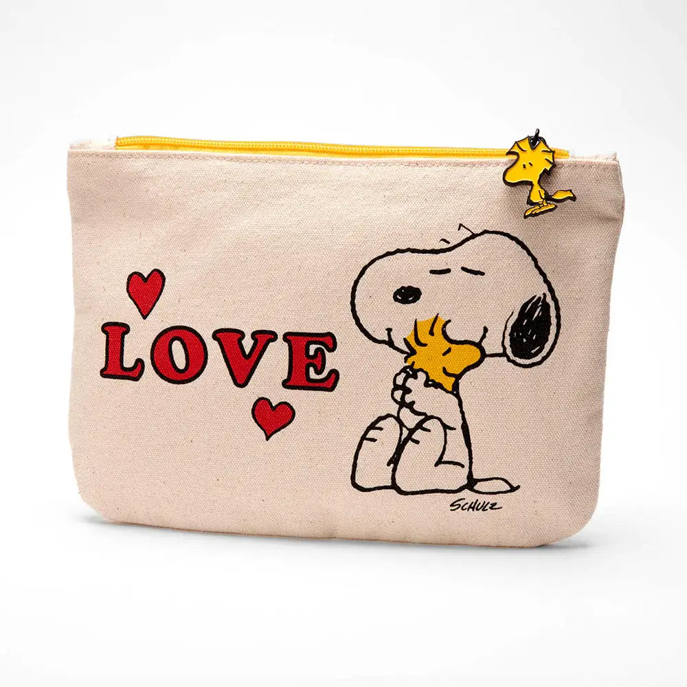 Magpie - Snoopy Love Pouch | nzweekend