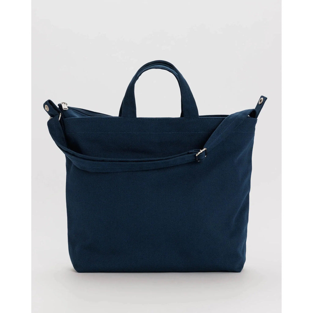 Baggu - Horizontal zip duck bag - Navy | nzweekend