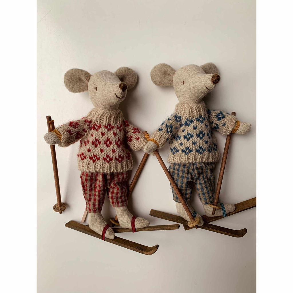 Maileg - Winter mouse with ski set - dad | nzweekend