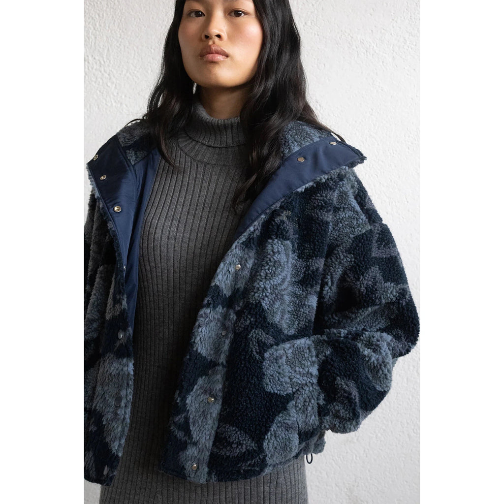 The Tiny Big Sister - Roses sherpa jacket - navy | nzweekend