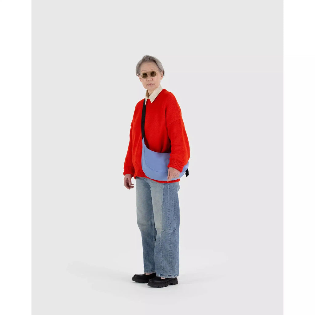 Baggu - Medium Nylon Crescent bag - Cornflower | nzweekend