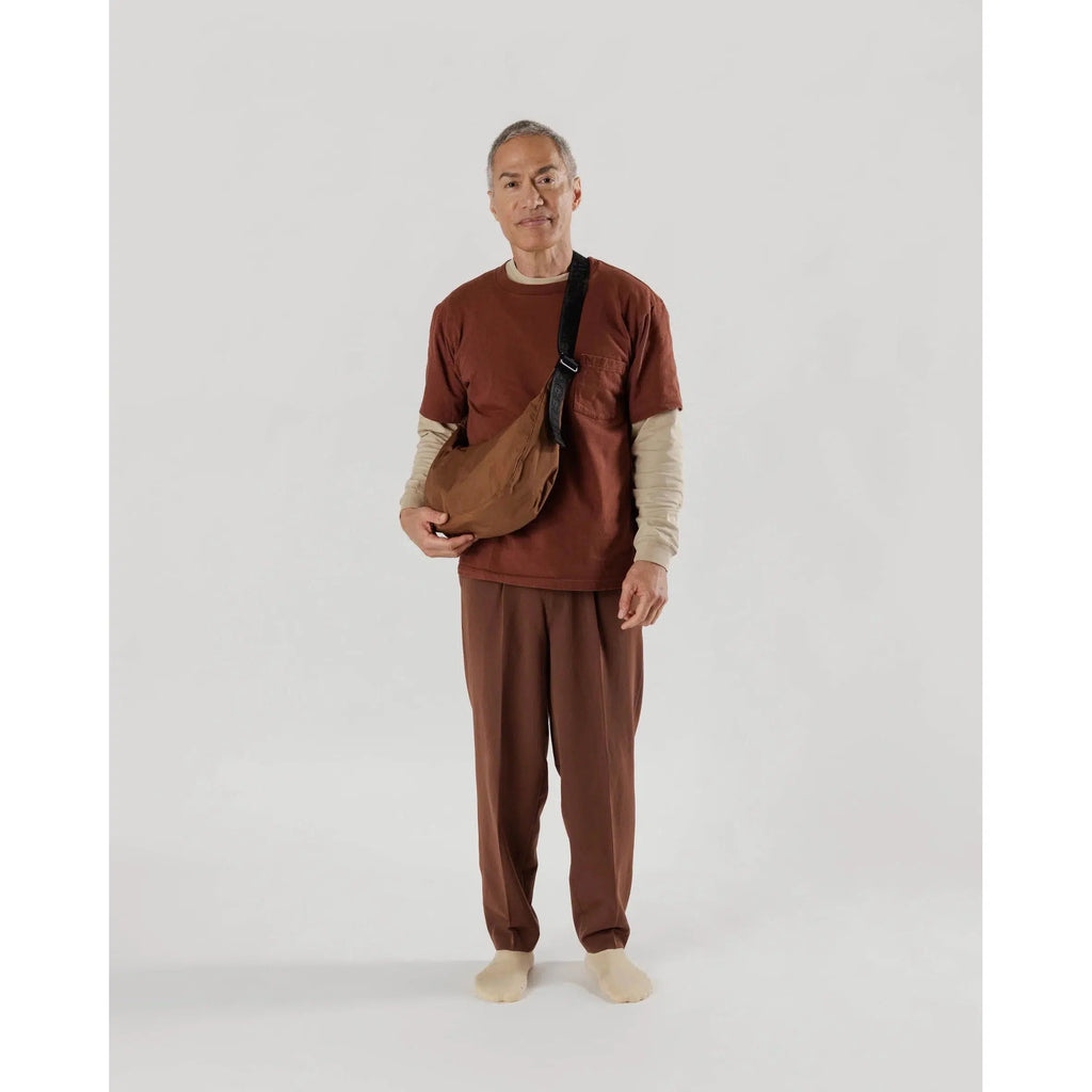 Baggu - Medium Nylon Crescent bag - Brown | nzweekend